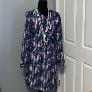 *NEW*Women’s multicolored dress size XL